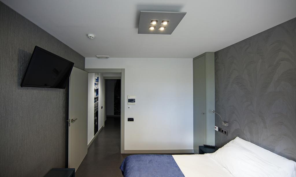 Burgo Hostal Averroes מראה חיצוני תמונה